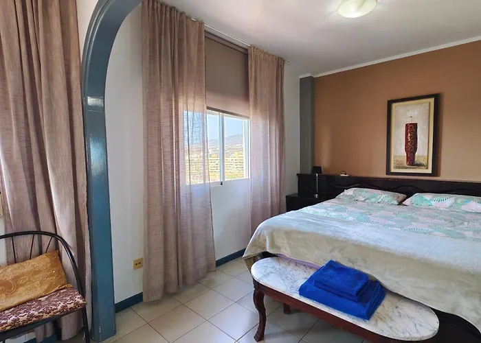 Apartment Spacious Penthouse Palmeras Ocean View 300 M To The Beach *