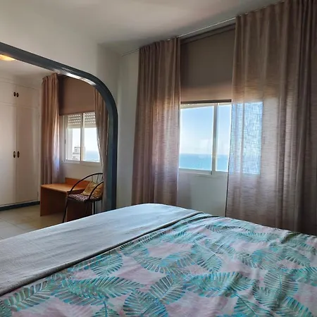 Spacious Penthouse Palmeras Ocean View 300 M To The Appartamento Costa Adeje (Tenerife)